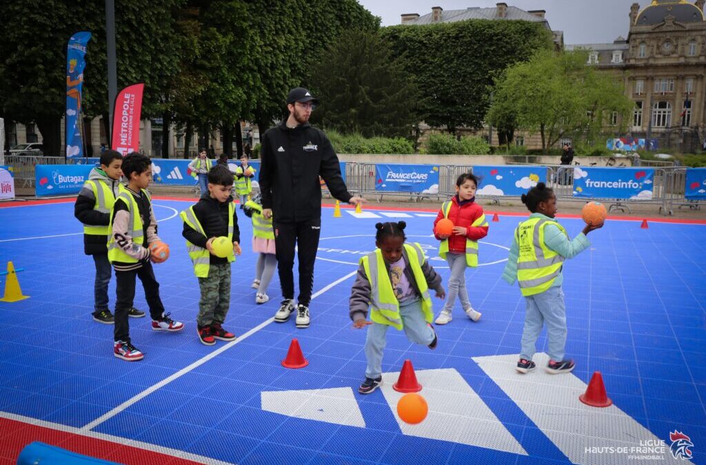 Le handball fait son incroyable Tournée Place de la République